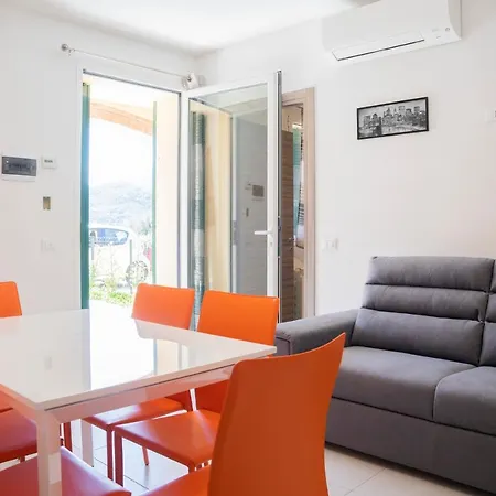 044 - Villetta Lussuosa Con 2 Da Letto Con Giardino 15 Minuti Dal Mare Appartamento San Lazzaro (Genoa)