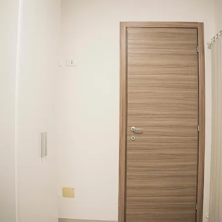 044 - Villetta Lussuosa Con 2 Da Letto Con Giardino 15 Minuti Dal Mare Apartament